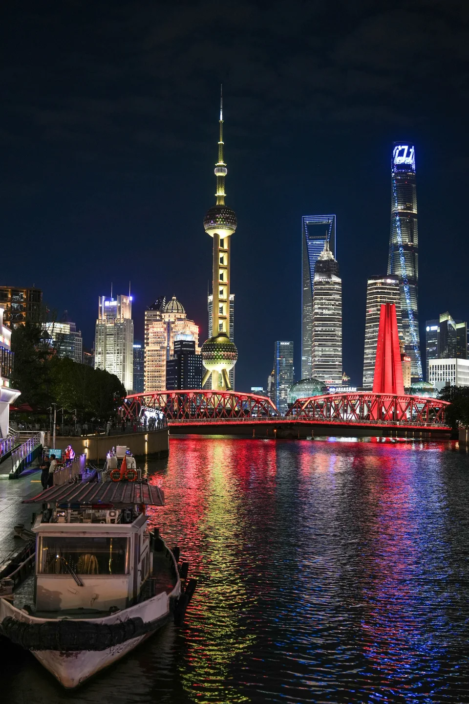 江上的夜风